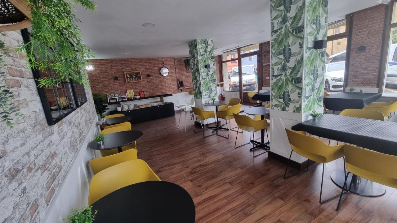 Hotel Norte Зараутц Экстерьер фото
